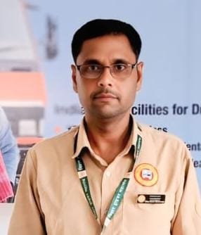 मंतोष गिर